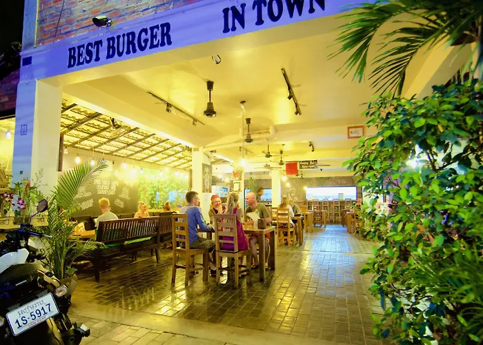 Hotel Naga Angkor 3*